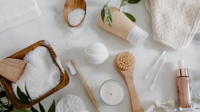 Nigdy nie zgadniesz, co stanie się z Twoimi ubraniami, jeśli dodasz do nich sól podczas prania: wypróbuj to!